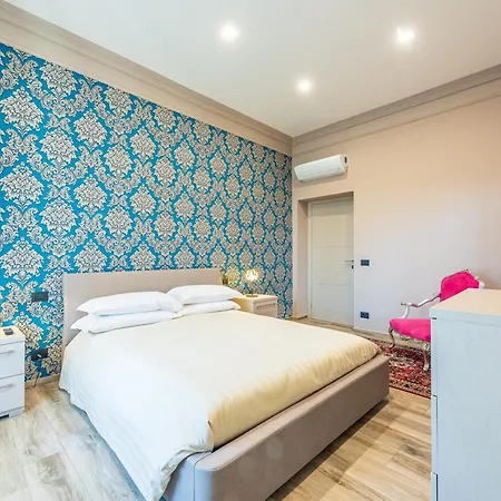 Saint Paul Deluxe Apartments, Alba (Piedmont)