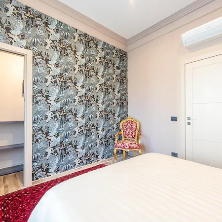 Saint Paul Deluxe Apartments, Alba (Piedmont)